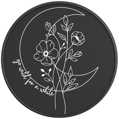 GO WILD FOR A WHILE PEARL  WHITE CARBON FIBER TIRE COVER